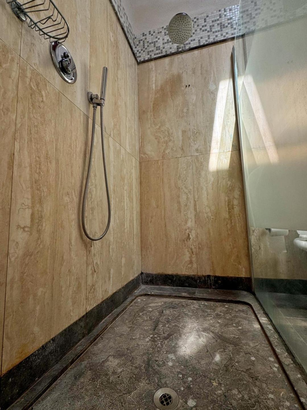 Premium Quadruple Room